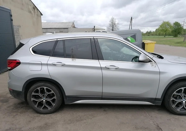 BMW X1 cena 79500 przebieg: 26281, rok produkcji 2020 z Mosina małe 92